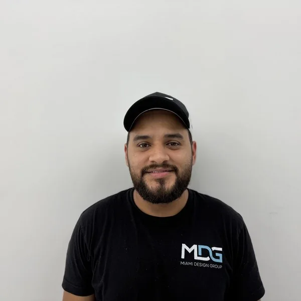 Aldair Cerrato, Head Installer