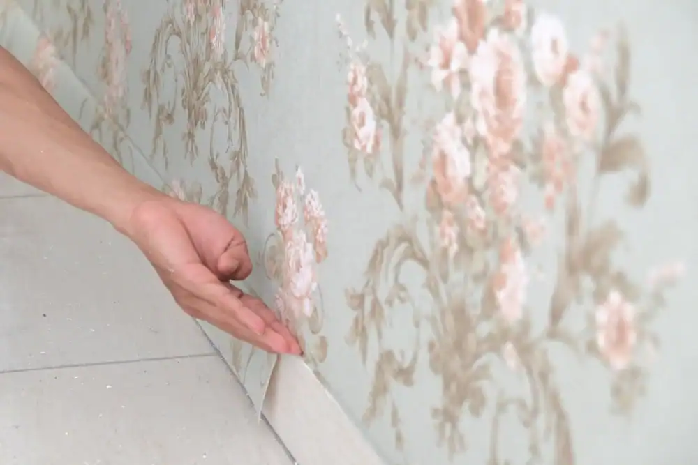 The Texture of Luxury: Why Custom Wallpaper and Upholstery are Returning to Boca Interiors