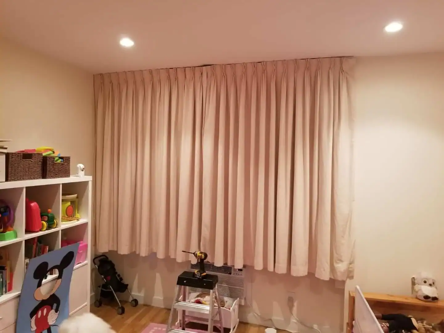 Where to Buy Custom Linen Curtains in Miami: Fabric Selection & Installation Guide