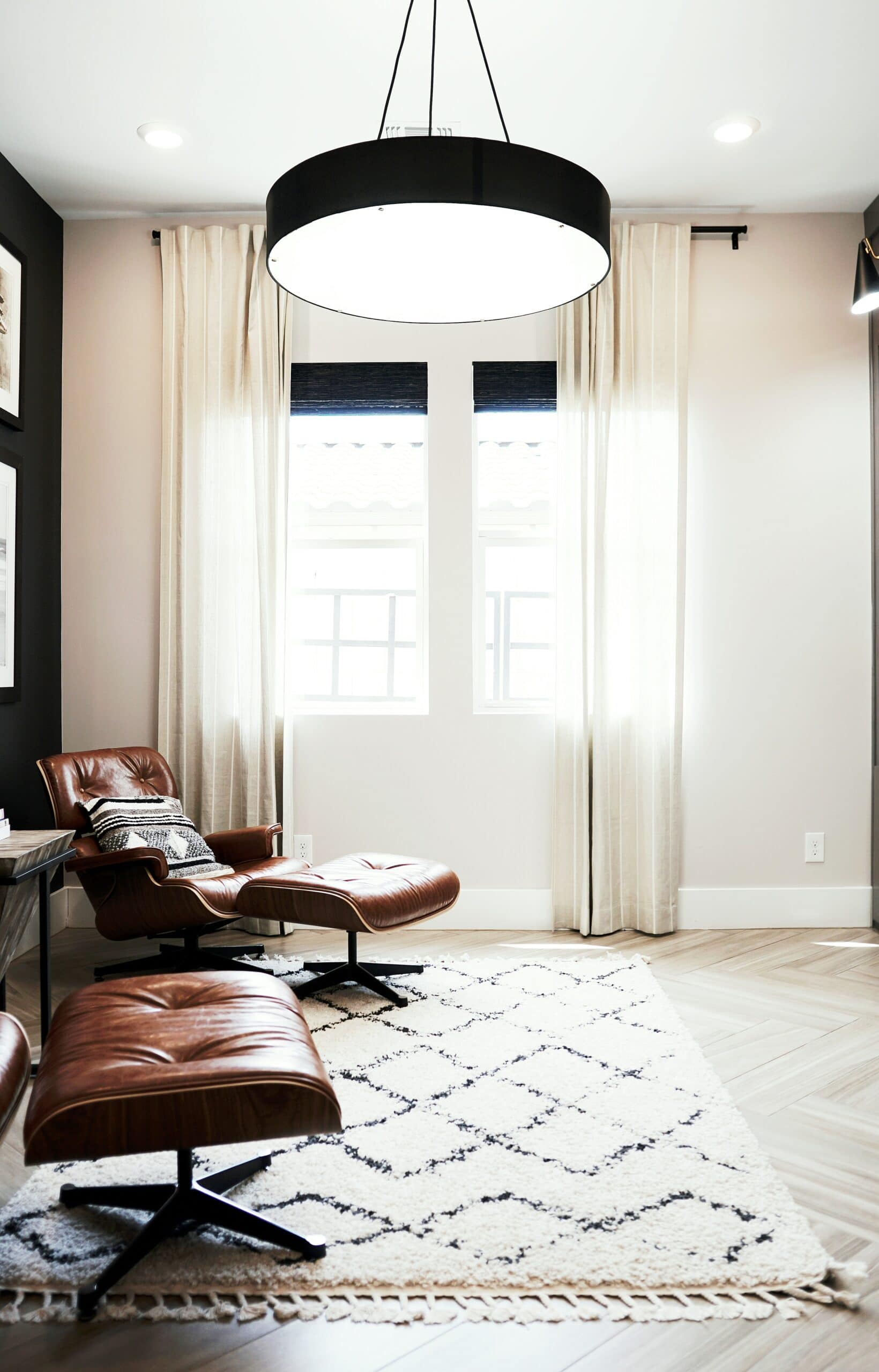 How Can Home Interior Design & Room Designers Elevate Your Broward Home’s Aesthetics and Functionality?